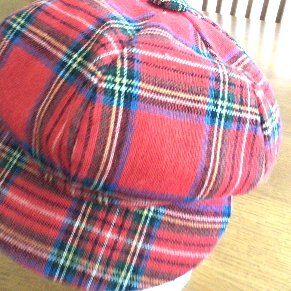 Red plaid wool newsboy cap.  EUC.